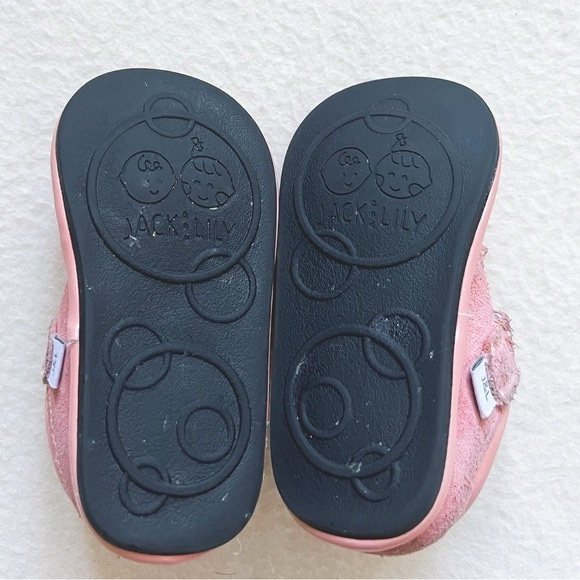 Jack &Lily My Shoes Pink Suede Moccasins Shoes 12-18m Genuine Vegan - Picture 6 of 6